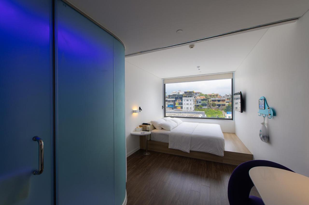 Hotel Tru By Hilton Ha Long Hon Gai Centre Exterior foto